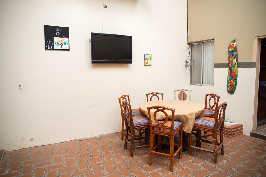 Hotel Casa Maria サン・ペドロ・スーラ エクステリア 写真